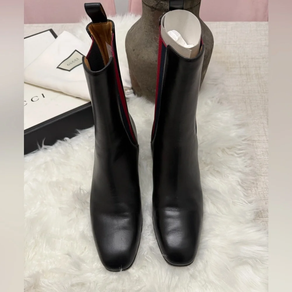 GUCCI KAREN WEB ACCENTED ANKLE BOOTS - Picture 3 of 7
